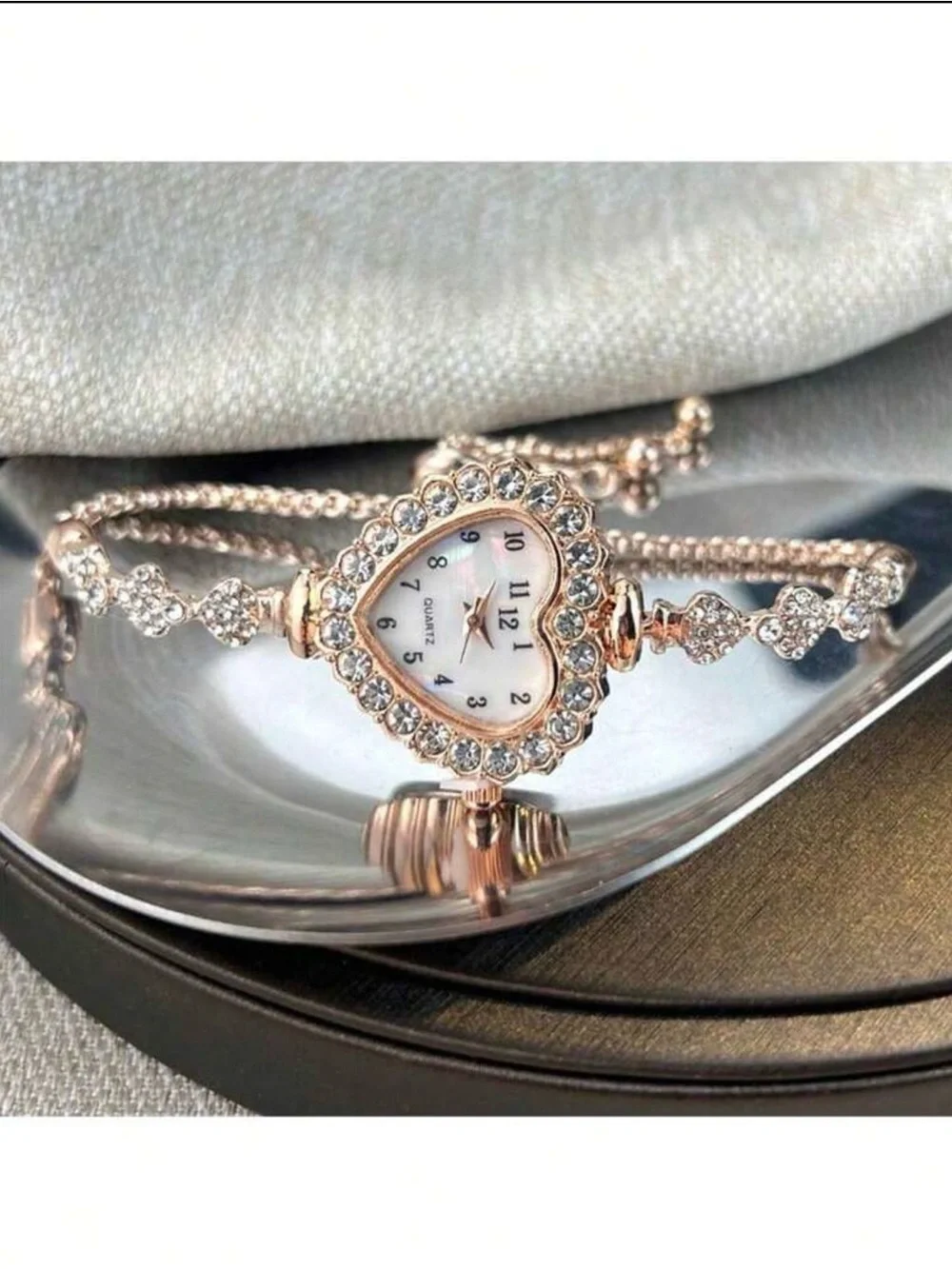 N/A women quartz